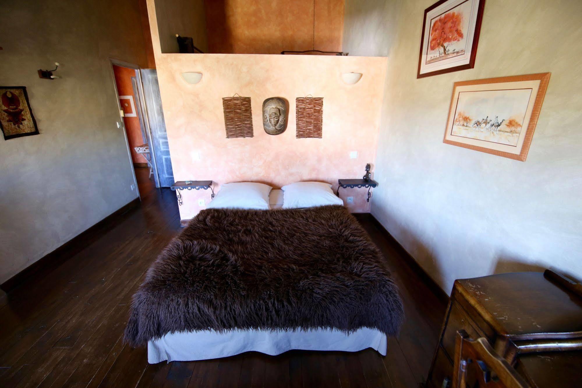 Domaine De Marseillens Bed & Breakfast Palaja ภายนอก รูปภาพ